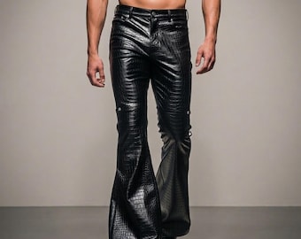 Pantalon évasé en cuir noir pour homme | Pantalon pattes d'éléphant gothique punk | Mode streetwear motard | Pantalon rétro en cuir effet serpent