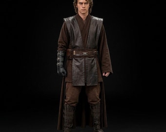 Disfraces de cosplay de Anakin Skywalker Jedi inspirados en Star Wars / Traje de vuelo tipo túnica Jedi marrón.