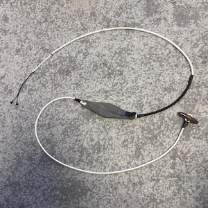 Tracolla da pastore di seconda generazione realizzata con pelle sintetica in microfibra e cordino in nylon super resistente.