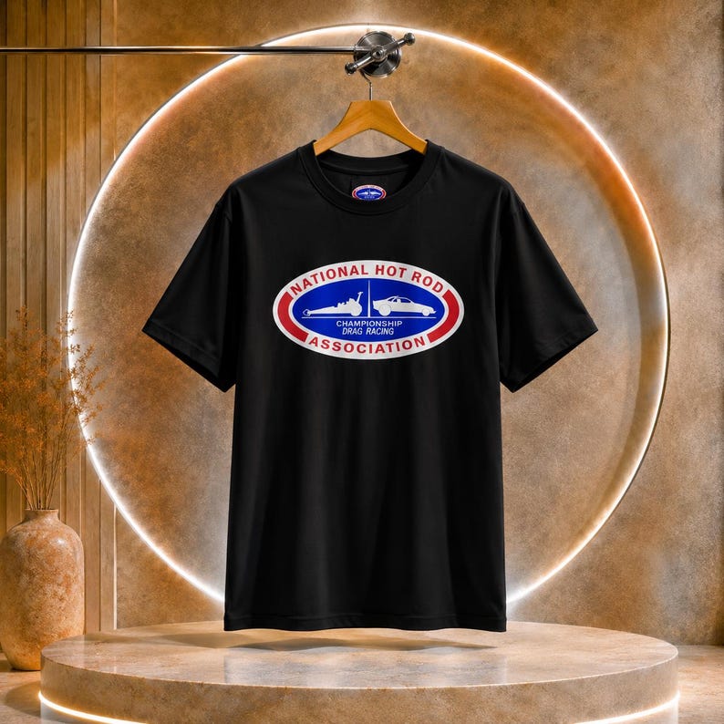 Koszulka z logo National Hot Rod Association | Owalny emblemat wyścigów drag zdjęcie 1