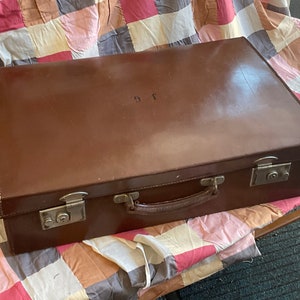 Vintage Leather Suitcase Weekend Small Case 1950s image 2