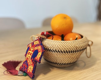 Handwoven Rattan Fruit Bowl: Kitchen Storage, Bread Basket, Eco-Friendly Home Decor