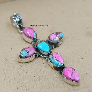 Ciondolo a croce turchese color zucchero filato, collana vistosa in argento sterling