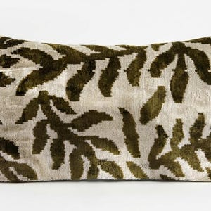 Handmade Velvet Silk Ikat Pillow Cover – Green Leaf Pattern Decorative Cushion Cover