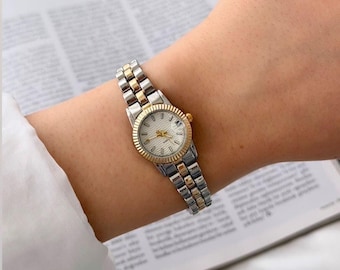 Reloj minimalista bicolor de acero inoxidable, elegante reloj de pulsera para mujer.