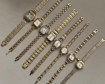 Delicados relojes de pulsera para mujer en tono dorado: cuadrados y ovalados.