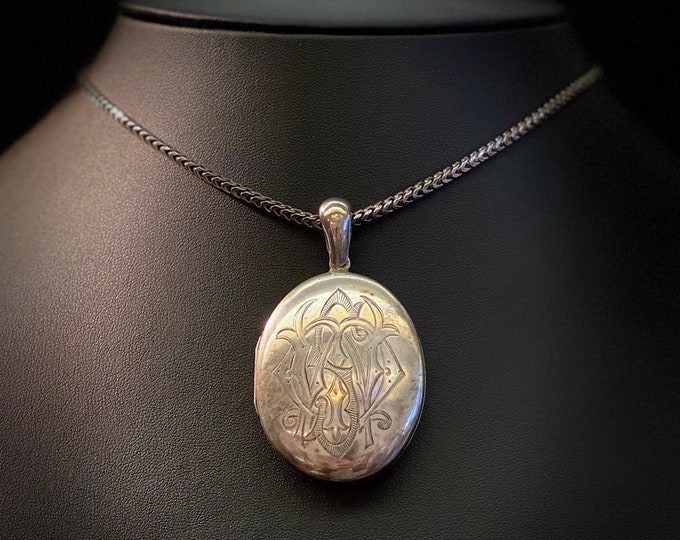 Gorgeous Engraved Sterling Silver Victorian Locket - Large Locket