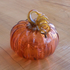 4 Glass Pumpkin by Jonathan Winfisky Transparent Aurora Hand Blown Glass image 3