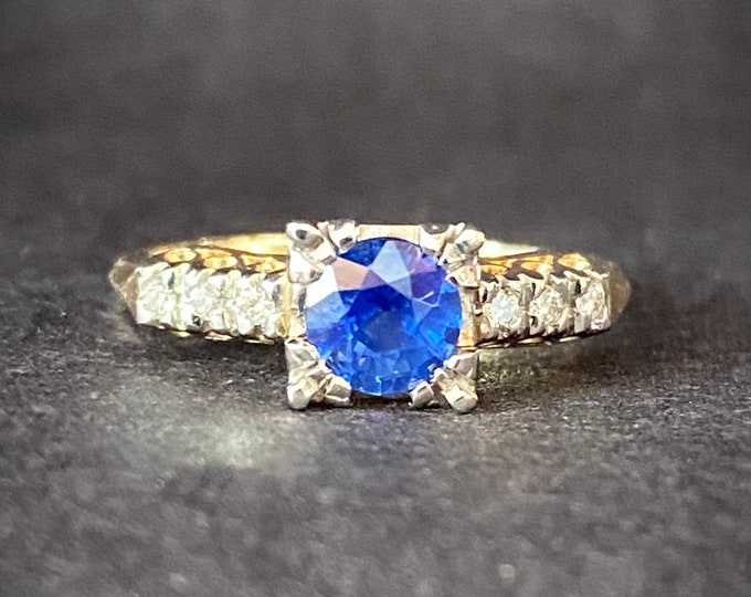 Fine Detail Vintage Blue Sapphire Engagement Ring 14k