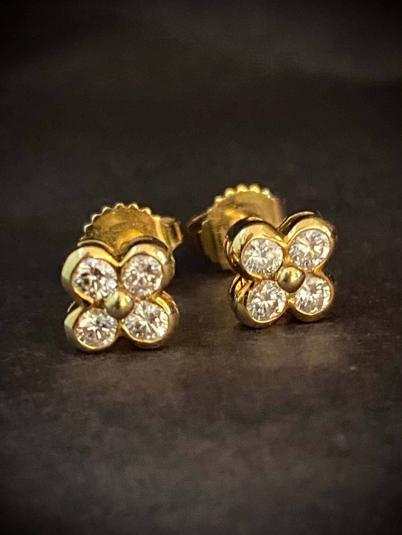 ELLE Loves: Pandora Lab-Grown Diamond Drop Earrings