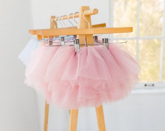 Sofort versandfertig! Dusty Mauve Tutu mit abnehmbarer Schleife, Valentinstag-Tutu, Kleinkind- oder Baby-Mädchen-Tutu, Geburtstags-Outfit-Tutu. Ostern Tütü