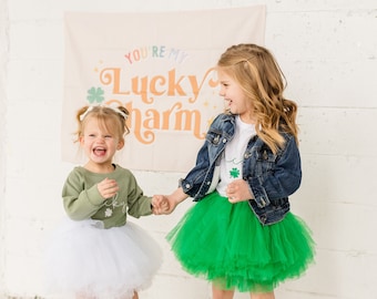 ST Patrick's Day Lucky Organic Green Sweatshirt with White Tutu, Toddler St Patrick Day outfit, Lucky Birthday Outfit, Lucky Organic Shirt