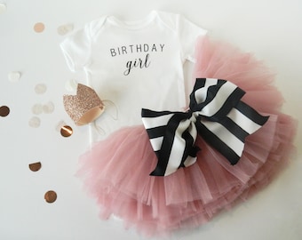 Bodysuit voor verjaardagsmeisje, outfit met tutu en strik: eerste verjaardagstaart smash