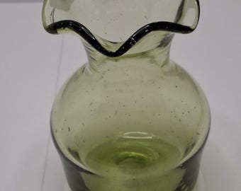 Antike olivgrüne mundgeblasene Glasvase aus der Jack-in-the-Pulpit-Vase mit Punta-Marke