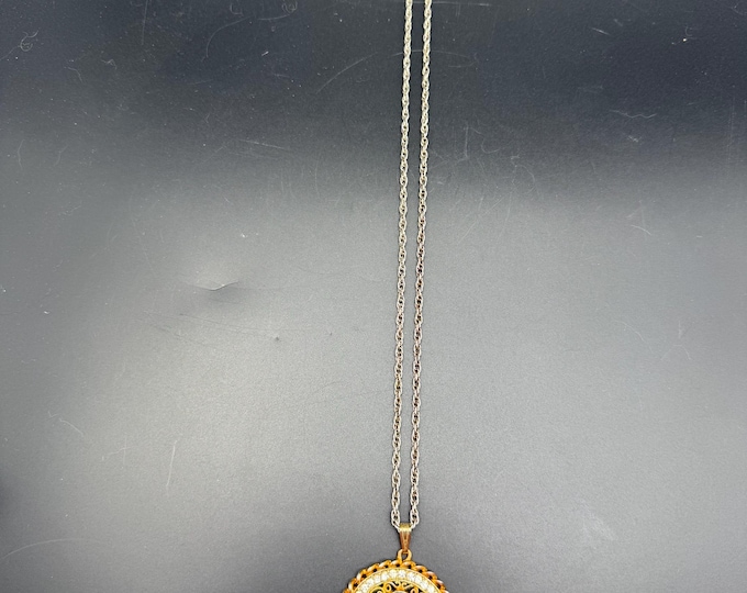 Vintage 1971 Netherlands Coin Pendant Necklace – Rhinestone Statement Medallion