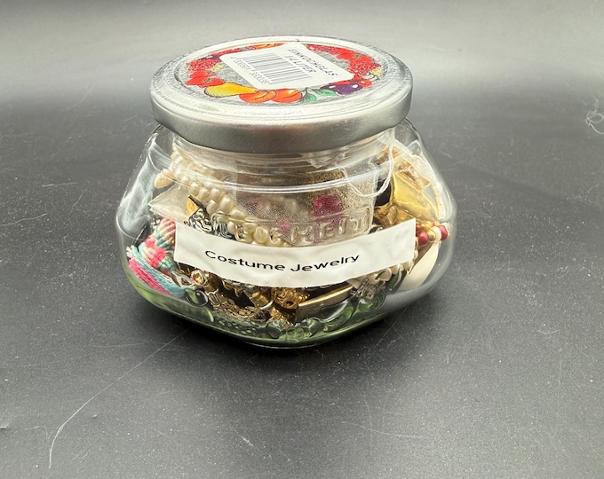 Jewelry Mystery Jar – Vintage & Modern Costume Jewelry Mix – Treasure Hunt Lot in Glass Jar