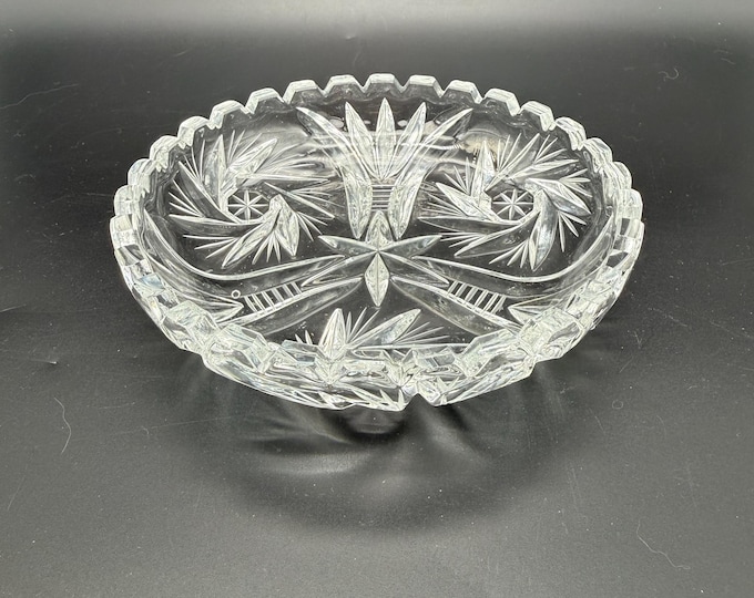 Vintage Pressed Glass Bowl | Scalloped Edge Clear Glass Dish | Starburst Pattern | Mid Century Serving Bowl
