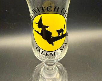 Vintage Salem Witch City Glass – Witch & Cat Logo – Salem, Massachusetts Souvenir – Witchcraft Collectible Barware