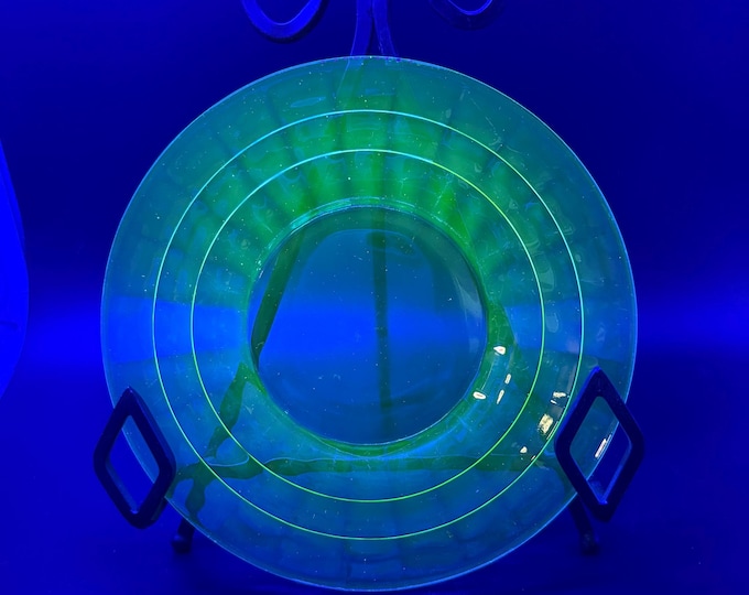 Vintage Uranium Glass Plate – Glowing Green Depression-Era Style Dish