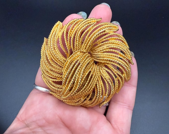 Vintage Gold Swirl Brooch • 1980s Textured Spiral Pin