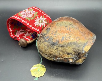 Vintage Alpine Cowbell with Floral Strap – Handcrafted Folk Bell Decor
