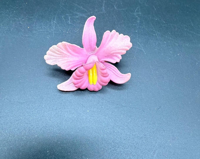 Vintage Pink Orchid Brooch | 3D Floral Pin | Tropical Flower Jewelry | Retro Statement Brooch