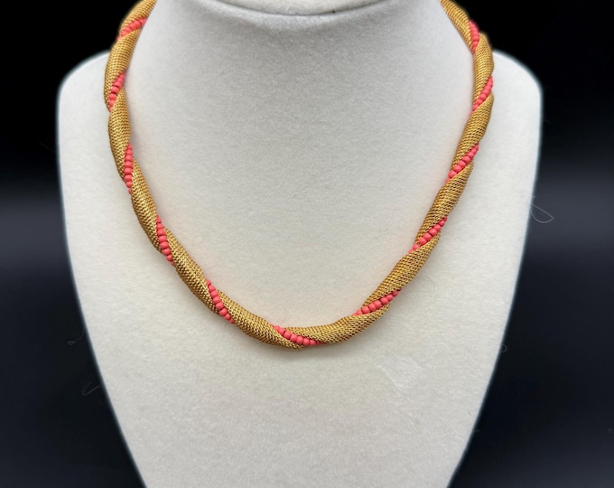 Vintage Gold Tone Mesh Twist Necklace with Coral Pink Beads | 1960s 1970s Statement Collar | Retro Glam Jewelry