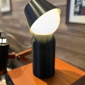 Sonnenfinsternis | Einstellbare 3D gedruckte minimalistische Beleuchtung | Weltraum Dekor Bild 1