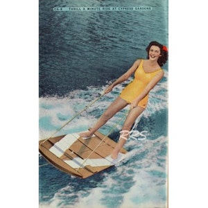 Vieille Floride, carte postale vintage, Cypress Gardens, botanique, ski nautique, havre d'hiver, skieuse nautique, téléchargement numérique