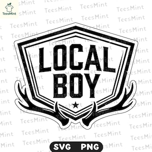 Puede incluir: Un diseño gráfico en blanco y negro que presenta un emblema en forma de escudo con el texto LOCAL BOY en letras mayúsculas negritas. El diseño incluye una pequeña estrella debajo del texto y astas de ciervo estilizadas en la parte inferior.