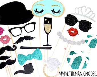 Fancy Photo Booth Prop Set Deluxe Edition - 20 piece set - Birthdays, Weddings, Parties - GLITTER Photobooth Prop