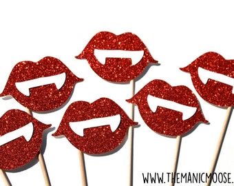 Photo Booth Props - GLITTER Vampire Lips on sticks - Set of 6 LARGE Glitter Photobooth Props