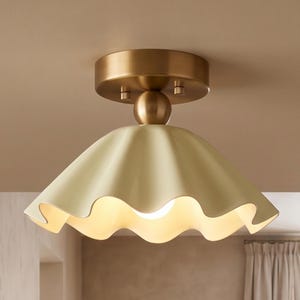 Modern mässingshängelampa vågig taklampa infälld lampa för inredning i mitten av århundradet
