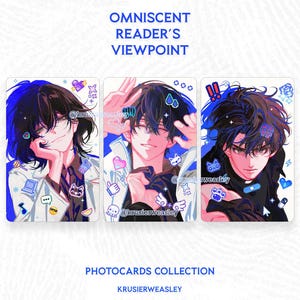 Può includere: Tre fotocard rettangolari con illustrazioni in stile anime di personaggi di Omniscent Reader's Viewpoint. Ogni carta mostra un personaggio dai capelli scuri circondato da icone digitali, emoji e simboli colorati su uno sfondo bianco.