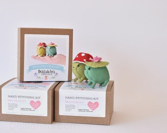 Diy Craft Kit Felt Frog Sewing Craft Kit - Mushroom Gift