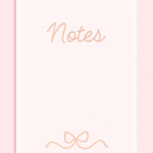 Puede incluir: Una tableta digital con una pantalla rosa claro que presenta la palabra "Notes" en cursiva. La pantalla tiene un patrón de cuadrícula punteada y una ilustración de lazo en la parte inferior. La tableta tiene un borde blanco y un fondo rosa.