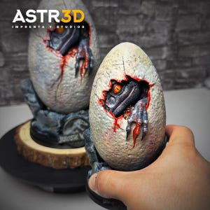 Figurine d'œuf de bébé vélociraptor - Fanart d'œuf de bébé vélociraptor