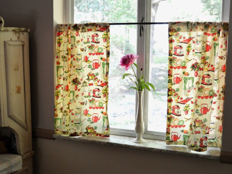 Retro Kitchen Café Curtains . Mid Century Red Vintage Tiers . Cute 50's Window Half Curtains . LIGHTWEIGHT COTTON image 2