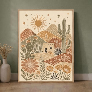 Può includere: Una stampa artistica rettangolare da parete in una cornice di legno con un'illustrazione di un paesaggio desertico. La scena include un sole, stelle, montagne, una piccola casa in adobe, un alto cactus saguaro, fichi d'india e fiori.