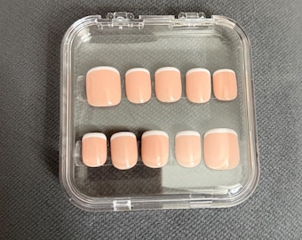 French Tip Press On Nails