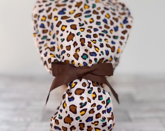 Ponytail Scrub Hat Surgical Cap Operating Room Uniform Accessory Medical Headwear Cotton Lined Leopard Print Nurse Cap - cheetah print