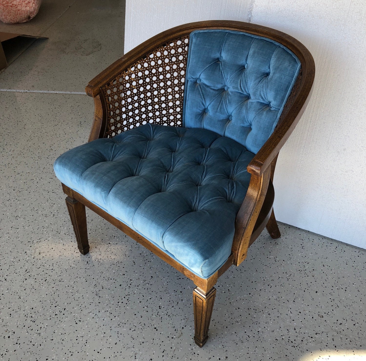 Lewittes furniture chair deals
