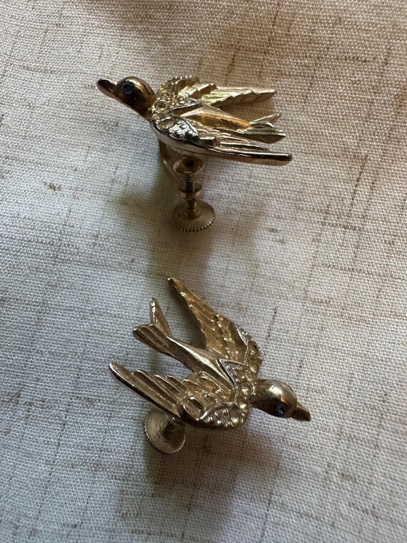 Vintage Sparrow Bird Corocraft Sterling Silver Gold Vermeil Screwback Earrings