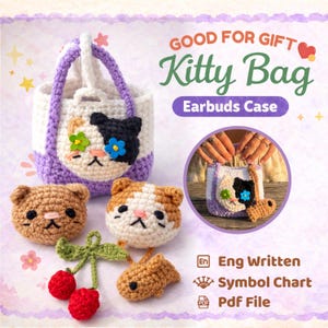 Peut inclure: Un étui pour écouteurs Kitty Bag crocheté en blanc, violet et noir, avec un motif de visage de chat. Comprend deux porte-clés tête de chat, une cerise et un porte-clés poisson. Le texte "GOOD FOR GIFT" et "Kitty Bag" sont visibles.