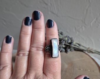 Handmade Moonstone Ring: Rectangular Stone with Rose Accents, Size 6.75