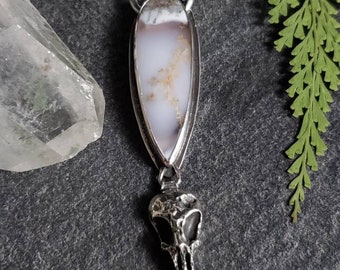 White dendritic agate pendant with bird skull dangle detail in silver | Handmade Metalsmith Jewelry | Art jewelry