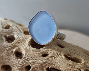 Periwinkle sea glass statement ring  | Handmade Art jewelry | Collector's jewelry