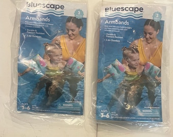 Blauwe armbanden met landschapsmotief voor kinderen van 3 tot 6 jaar.