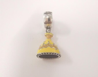 Charm colgante Pandora con vestido de princesa en plata de ley 925