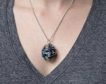 Mystery D20 Necklace | DnD Dice Necklace | Dungeons & Dragons Jewelry | Tabletop RPG Gift | Gamer Pendant